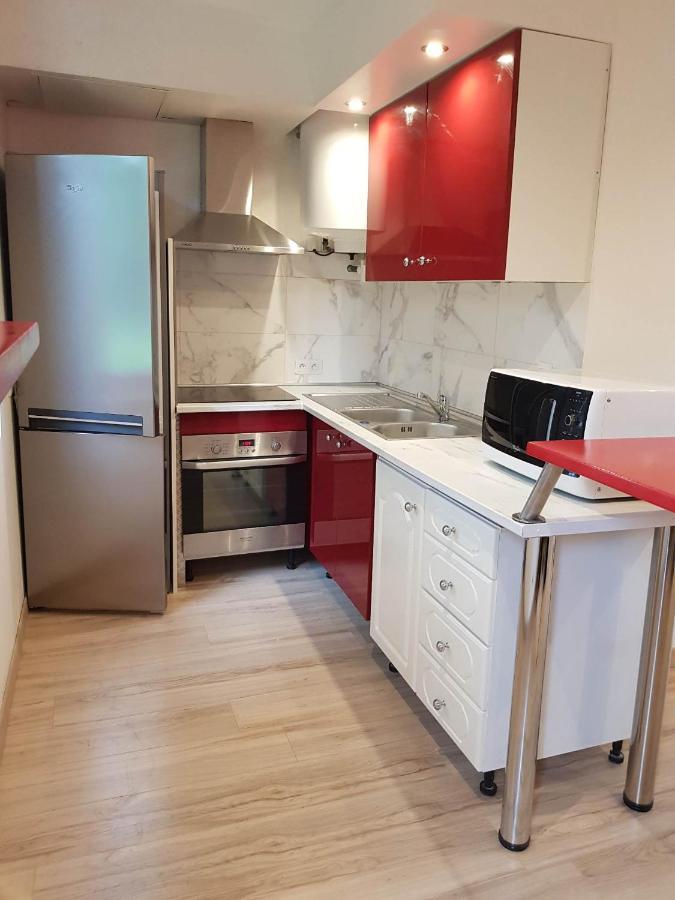 05 - Tres Joli 3 Pieces Neuf 2 Chambres, Logement Tout Equipe Pour 1 A 4 Personnes Maximum, Vue Sur Jardin Avec Parking Privatif, Grand Fourgon Possible, Tout Le Linge De Maison Est Fourni 阿尼瑟厄巴龙 外观 照片
